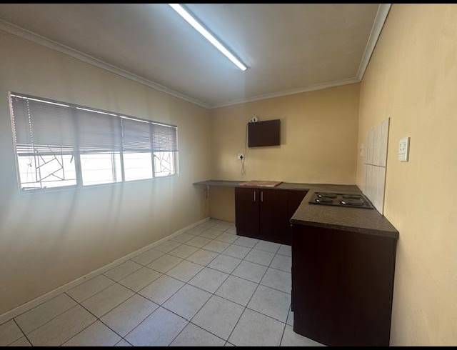 3 BEDROOM PROPERTY TO RENT IN BOTHASIG